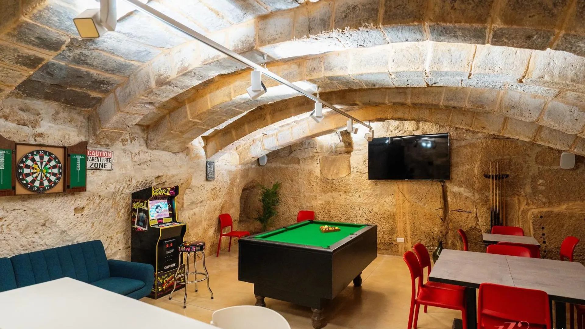 A Modern Maltese Townhouse In Siggiewi Villa Malta